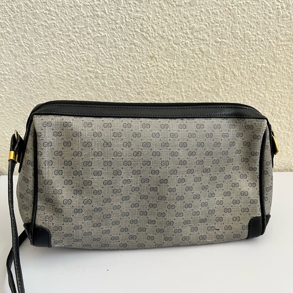 Gucci Black and Gold Interior Bag - Picture 10 of 10